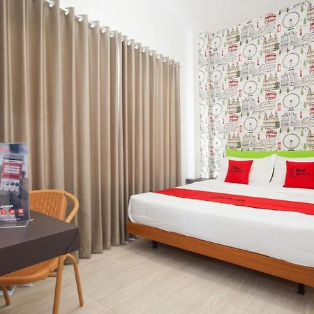 Hotel Reddoorz Near Museum Angkut Batu à Batu  Extérieur photo